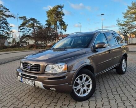 Коричневый Вольво ХС90, объемом двигателя 0 л и пробегом 270 тыс. км за 4000 $, фото 1 на Automoto.ua