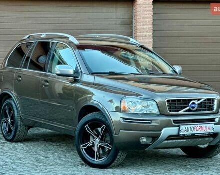 Коричневый Вольво ХС90, объемом двигателя 2.4 л и пробегом 256 тыс. км за 15990 $, фото 1 на Automoto.ua