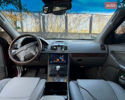 Красный Вольво ХС90, объемом двигателя 2.4 л и пробегом 280 тыс. км за 6800 $, фото 6 на Automoto.ua