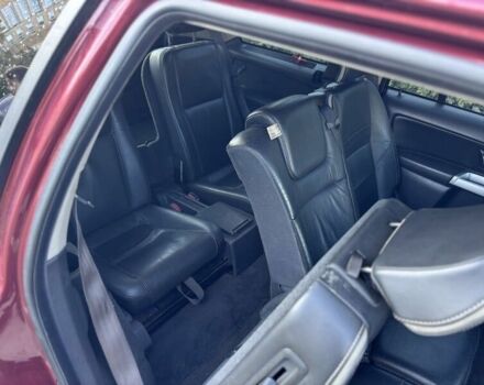 Красный Вольво ХС90, объемом двигателя 2.4 л и пробегом 189 тыс. км за 2275 $, фото 17 на Automoto.ua