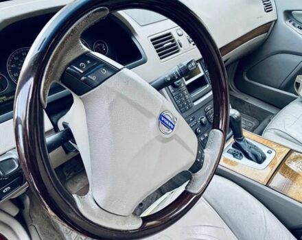 Червоний Вольво ХС90, об'ємом двигуна 2.4 л та пробігом 229 тис. км за 2832 $, фото 7 на Automoto.ua