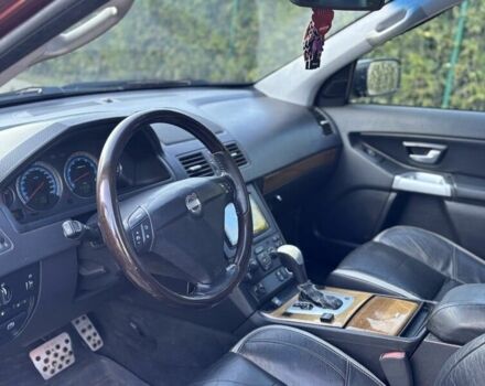 Красный Вольво ХС90, объемом двигателя 2.4 л и пробегом 189 тыс. км за 2275 $, фото 11 на Automoto.ua