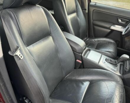 Красный Вольво ХС90, объемом двигателя 2.4 л и пробегом 422 тыс. км за 6500 $, фото 4 на Automoto.ua