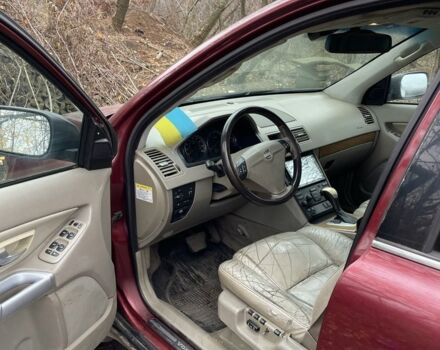 Красный Вольво ХС90, объемом двигателя 2 л и пробегом 263 тыс. км за 4166 $, фото 6 на Automoto.ua