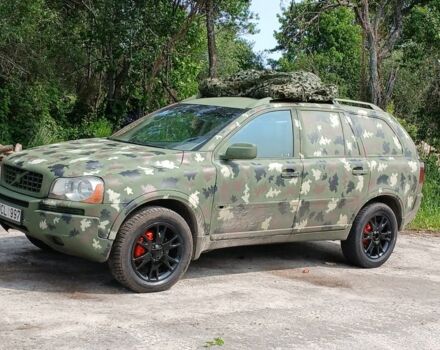 Красный Вольво ХС90, объемом двигателя 2.4 л и пробегом 340 тыс. км за 4500 $, фото 1 на Automoto.ua