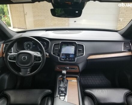 Вольво ХС90, объемом двигателя 0 л и пробегом 58 тыс. км за 38500 $, фото 11 на Automoto.ua