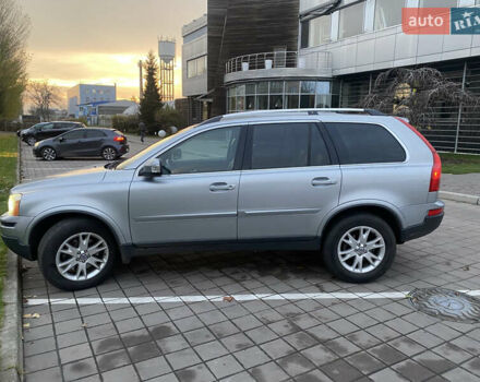 Вольво ХС90, объемом двигателя 2.4 л и пробегом 250 тыс. км за 9600 $, фото 2 на Automoto.ua