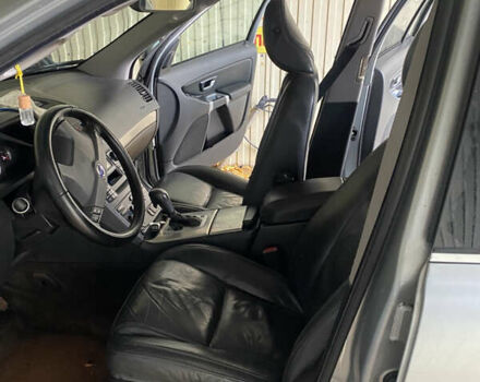 Вольво ХС90, объемом двигателя 2.4 л и пробегом 250 тыс. км за 11800 $, фото 7 на Automoto.ua