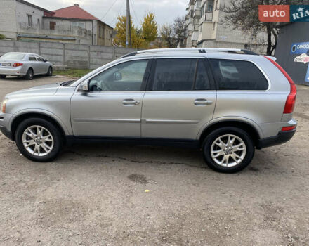 Вольво ХС90, объемом двигателя 2.4 л и пробегом 250 тыс. км за 11800 $, фото 4 на Automoto.ua