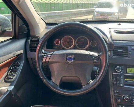 Вольво ХС90, об'ємом двигуна 2.4 л та пробігом 246 тис. км за 15690 $, фото 13 на Automoto.ua