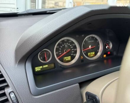 Вольво ХС90, объемом двигателя 0 л и пробегом 165 тыс. км за 13900 $, фото 26 на Automoto.ua