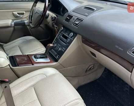 Вольво ХС90, объемом двигателя 2.4 л и пробегом 240 тыс. км за 17250 $, фото 19 на Automoto.ua