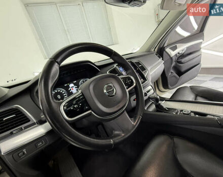 Вольво ХС90, объемом двигателя 2 л и пробегом 135 тыс. км за 20999 $, фото 60 на Automoto.ua