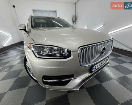 Вольво ХС90, объемом двигателя 2 л и пробегом 135 тыс. км за 20999 $, фото 1 на Automoto.ua