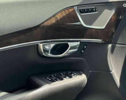 Вольво ХС90, объемом двигателя 2 л и пробегом 296 тыс. км за 29990 $, фото 9 на Automoto.ua