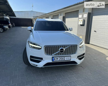 Вольво ХС90, объемом двигателя 2 л и пробегом 226 тыс. км за 28800 $, фото 1 на Automoto.ua