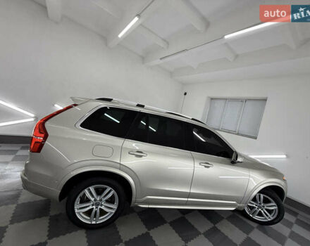 Вольво ХС90, объемом двигателя 2 л и пробегом 135 тыс. км за 20999 $, фото 90 на Automoto.ua