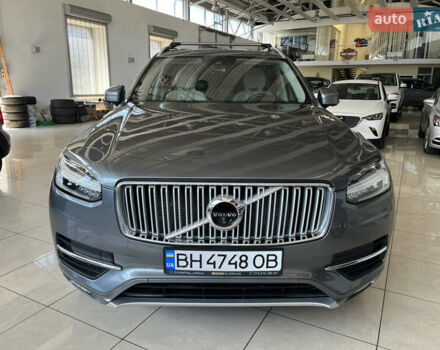 Вольво ХС90, объемом двигателя 2 л и пробегом 62 тыс. км за 30999 $, фото 1 на Automoto.ua