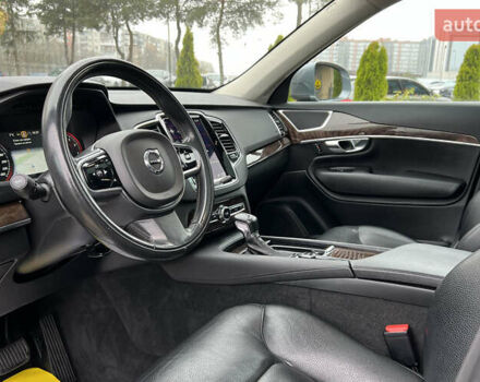 Вольво ХС90, объемом двигателя 0 л и пробегом 176 тыс. км за 22900 $, фото 17 на Automoto.ua