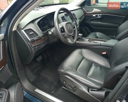 Вольво ХС90, объемом двигателя 2 л и пробегом 99 тыс. км за 29200 $, фото 7 на Automoto.ua