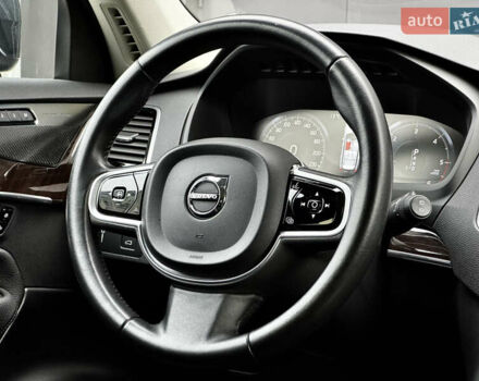 Вольво ХС90, объемом двигателя 2 л и пробегом 195 тыс. км за 28950 $, фото 38 на Automoto.ua