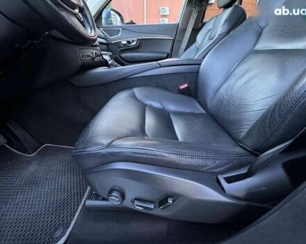 Вольво ХС90, об'ємом двигуна 2 л та пробігом 91 тис. км за 34900 $, фото 29 на Automoto.ua