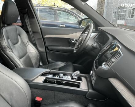 Вольво ХС90, объемом двигателя 1.97 л и пробегом 46 тыс. км за 54900 $, фото 28 на Automoto.ua