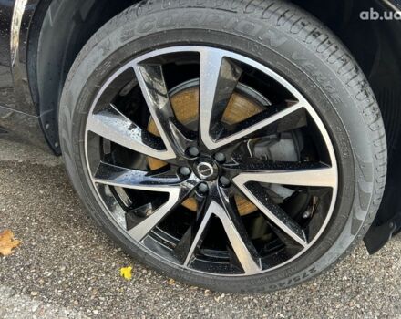 Вольво ХС90, объемом двигателя 1.97 л и пробегом 46 тыс. км за 54900 $, фото 26 на Automoto.ua