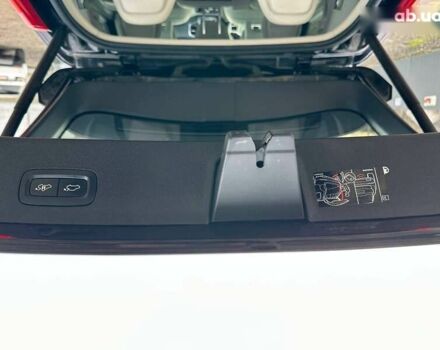 Вольво ХС90, об'ємом двигуна 2 л та пробігом 196 тис. км за 27800 $, фото 26 на Automoto.ua