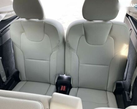 Вольво ХС90, объемом двигателя 0 л и пробегом 65 тыс. км за 61900 $, фото 27 на Automoto.ua