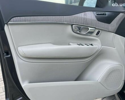 Вольво ХС90, объемом двигателя 0 л и пробегом 65 тыс. км за 61900 $, фото 24 на Automoto.ua