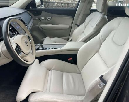 Вольво ХС90, объемом двигателя 0 л и пробегом 65 тыс. км за 61900 $, фото 20 на Automoto.ua