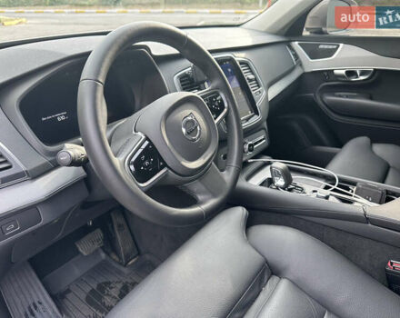 Вольво ХС90, объемом двигателя 1.97 л и пробегом 10 тыс. км за 60000 $, фото 7 на Automoto.ua