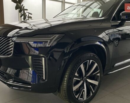 Вольво ХС90 2025 року купити нове авто Вольво ХС90 2025 року від офіційного дилера Автоцентр AUTO.RIA Вольво фото