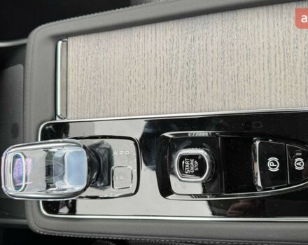 Вольво ХС90 2025 в Полтаве на Automoto.ua Вольво ХС90, объемом двигателя 1.97 л и пробегом 0 тыс. км за 102247 $, фото 25 на Automoto.ua