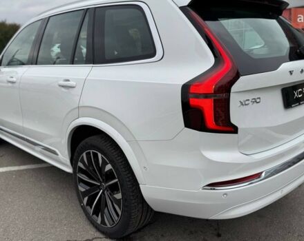 Вольво ХС90 2025 в Полтаве на Automoto.ua Вольво ХС90, объемом двигателя 1.97 л и пробегом 0 тыс. км за 102247 $, фото 6 на Automoto.ua