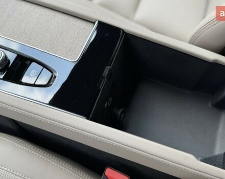 Вольво ХС90, объемом двигателя 1.97 л и пробегом 0 тыс. км за 91839 $, фото 25 на Automoto.ua