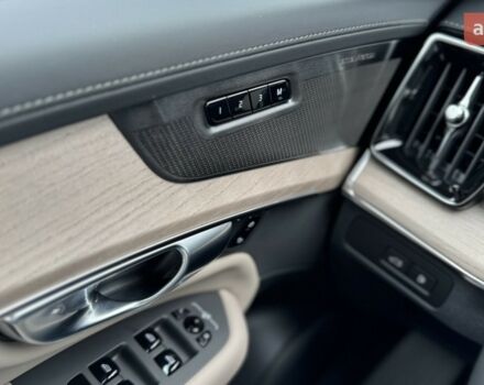 Вольво ХС90, объемом двигателя 1.97 л и пробегом 0 тыс. км за 91839 $, фото 22 на Automoto.ua