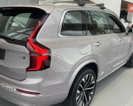 Вольво ХС90, объемом двигателя 1.97 л и пробегом 0 тыс. км за 79770 $, фото 8 на Automoto.ua