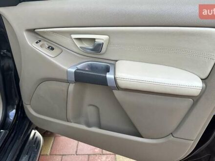 Вольво ХС90 2014 в Виноградове на Automoto.ua Вольво ХС90, объемом двигателя 2.4 л и пробегом 240 тыс. км за 17250 $, фото 1 на Automoto.ua