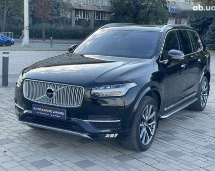 Вольво ХС90, об'ємом двигуна 2 л та пробігом 106 тис. км за 40600 $, фото 1 на Automoto.ua