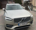 Желтый Вольво ХС90, объемом двигателя 2 л и пробегом 92 тыс. км за 28500 $, фото 1 на Automoto.ua