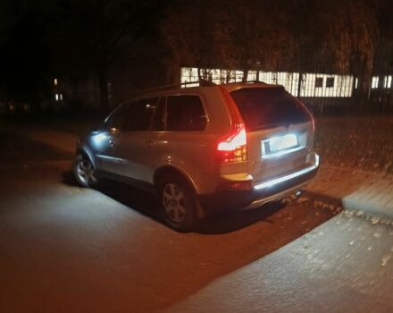 Сірий Вольво ХС90, об'ємом двигуна 2.4 л та пробігом 240 тис. км за 11500 $, фото 12 на Automoto.ua