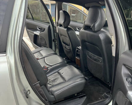 Серый Вольво ХС90, объемом двигателя 2.4 л и пробегом 250 тыс. км за 4200 $, фото 14 на Automoto.ua