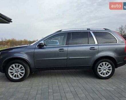 Серый Вольво ХС90, объемом двигателя 2.4 л и пробегом 273 тыс. км за 2650 $, фото 3 на Automoto.ua