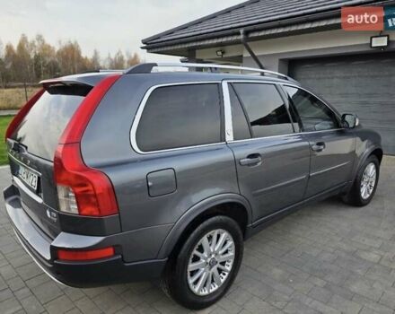 Серый Вольво ХС90, объемом двигателя 2.4 л и пробегом 273 тыс. км за 2650 $, фото 5 на Automoto.ua