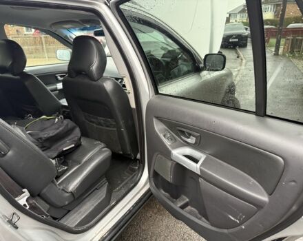 Сірий Вольво ХС90, об'ємом двигуна 2.4 л та пробігом 185 тис. км за 2900 $, фото 9 на Automoto.ua