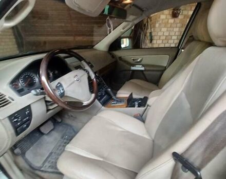 Серый Вольво ХС90, объемом двигателя 2.2 л и пробегом 267 тыс. км за 8900 $, фото 23 на Automoto.ua