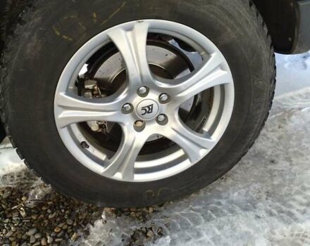 Серый Вольво ХС90, объемом двигателя 2.4 л и пробегом 336 тыс. км за 9100 $, фото 22 на Automoto.ua