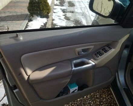 Серый Вольво ХС90, объемом двигателя 2.4 л и пробегом 336 тыс. км за 9100 $, фото 10 на Automoto.ua